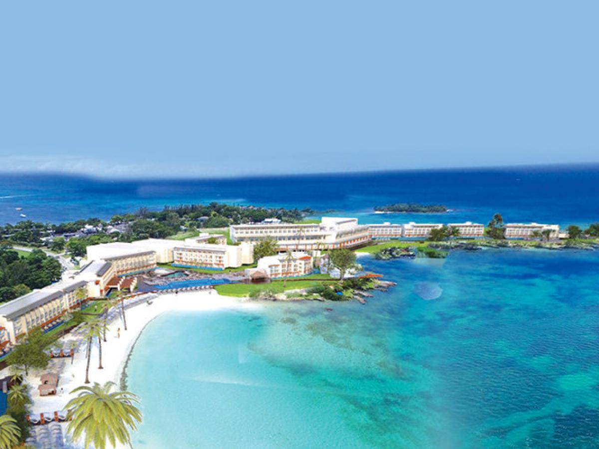 Airport taxi and private transfers to Royalton Negril from Desk 4 inside MBJ